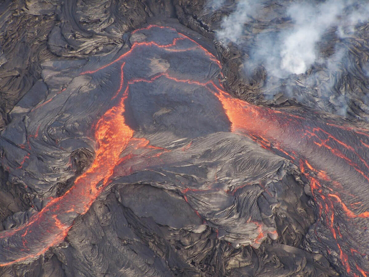 Lava im Hawaiian Volcanoes NP