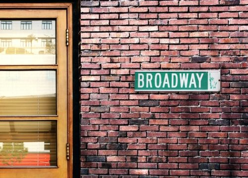 Broadway New York: So kommen Sie günstig an Tickets