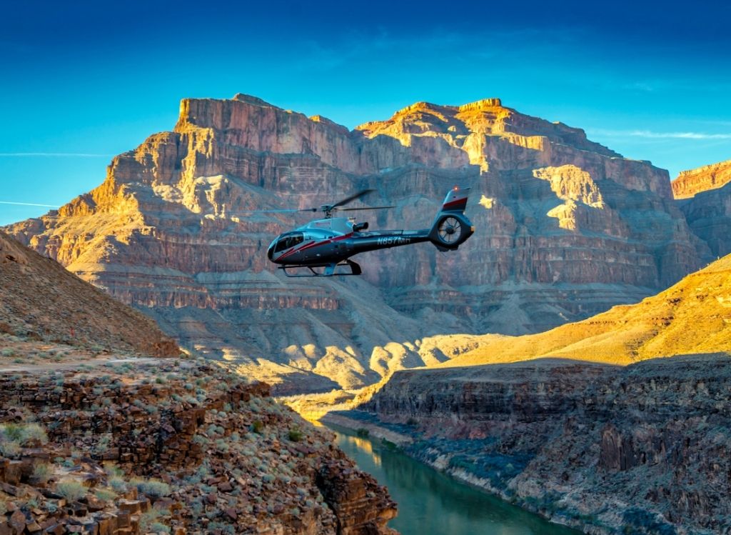 Las Vegas x Condor LP-19 Vegas, Baby! 7 Tage mit 1000 Möglichkeiten voller Glanz und Glamour inkl. Flug