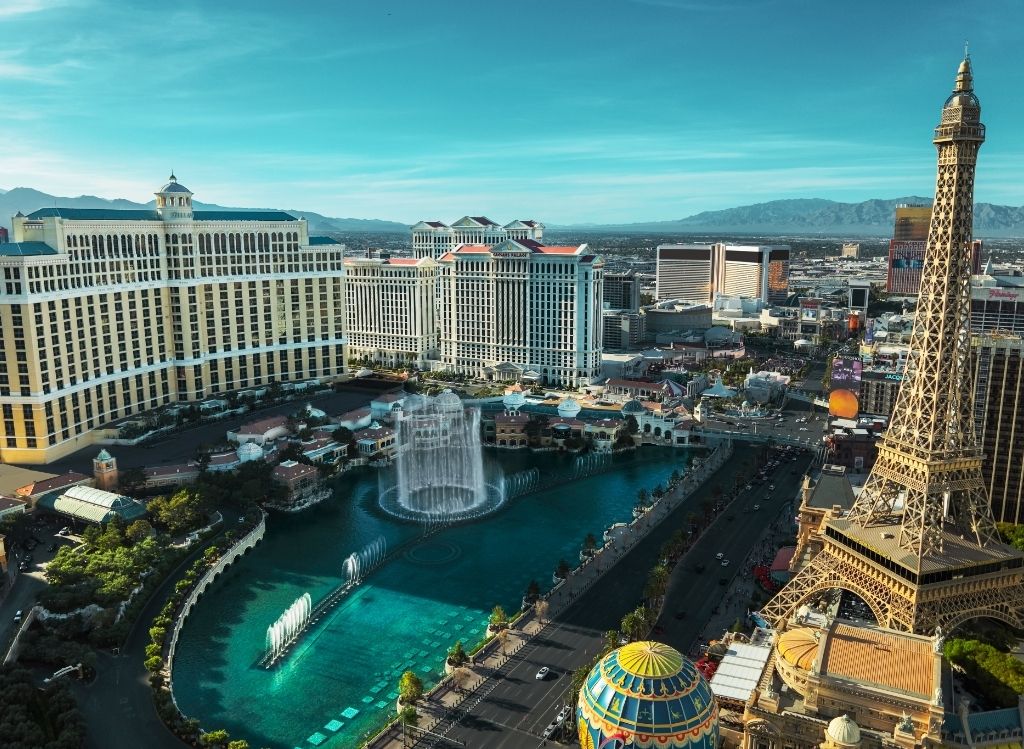 Las Vegas x Condor LP-23 Vegas, Baby! 7 Tage mit 1000 Möglichkeiten voller Glanz und Glamour inkl. Flug